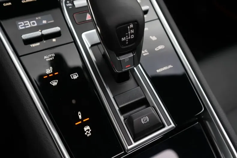 Porsche Panamera din 2022 cu 44.000 km - oferta POR192094 - foto 39