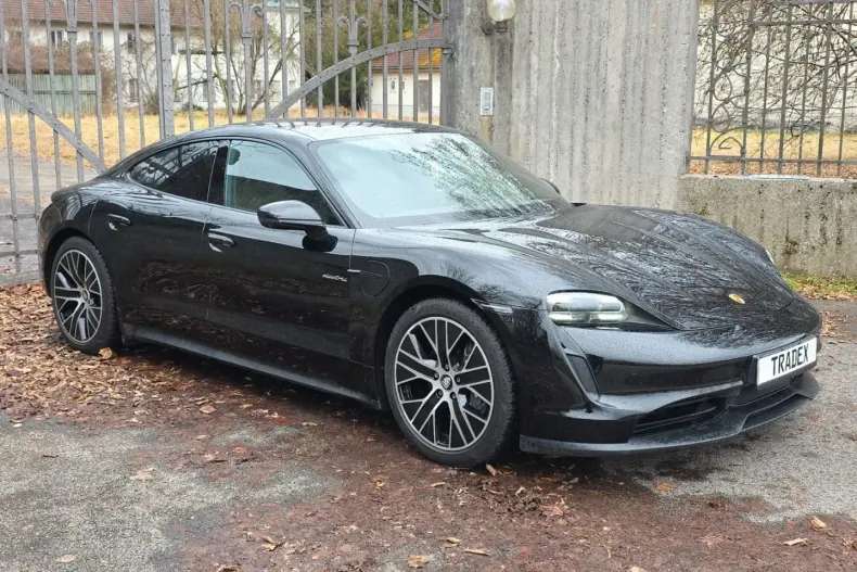 Porsche Taycan din 2021 cu 114.000 km - oferta POR192095 - foto 5