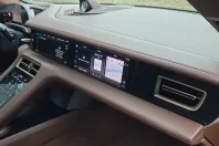 Porsche Taycan din 2021 cu 114.000 km - oferta POR192095 - foto 21