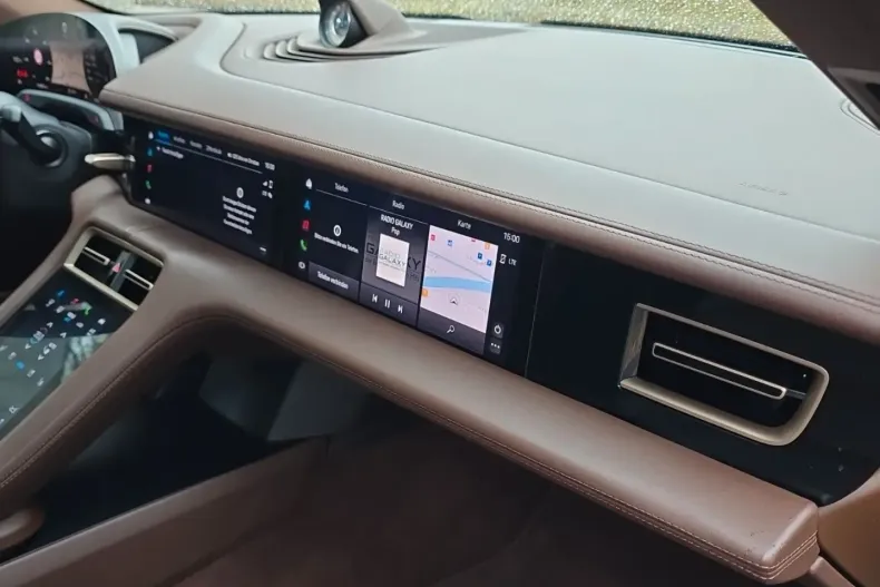 Porsche Taycan din 2021 cu 114.000 km - oferta POR192095 - foto 21