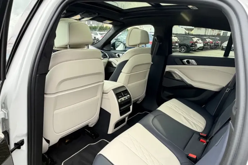 BMW X6 (Seria X) din 2022 cu 54.726 km - oferta BMW192096 - foto 11