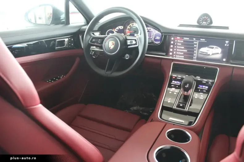 Porsche Panamera din 2026 cu 30 km - oferta POR192100 - foto 13