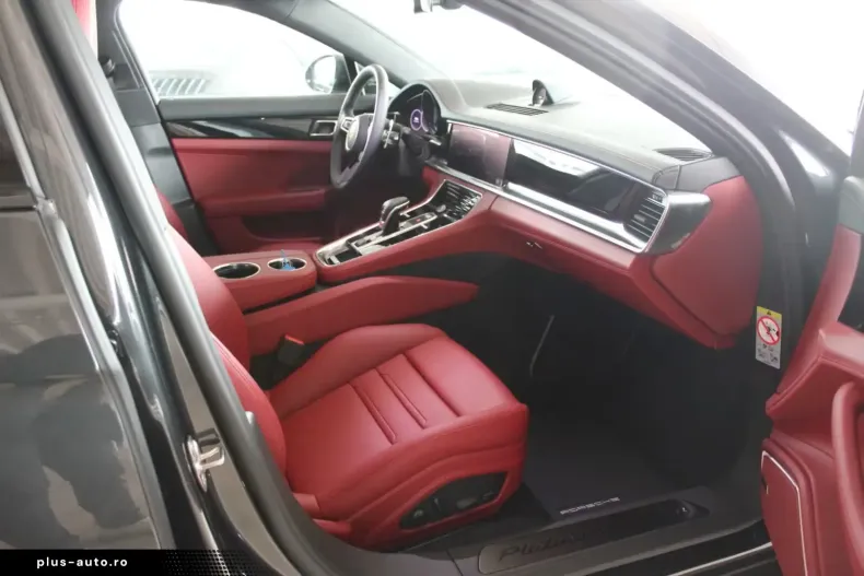 Porsche Panamera din 2026 cu 30 km - oferta POR192100 - foto 14