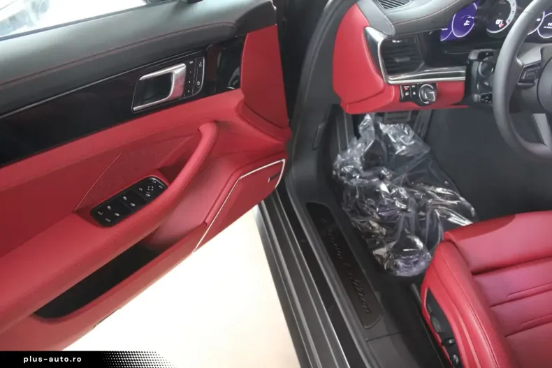 Porsche Panamera din 2026 cu 30 km - oferta POR192100 - foto 19
