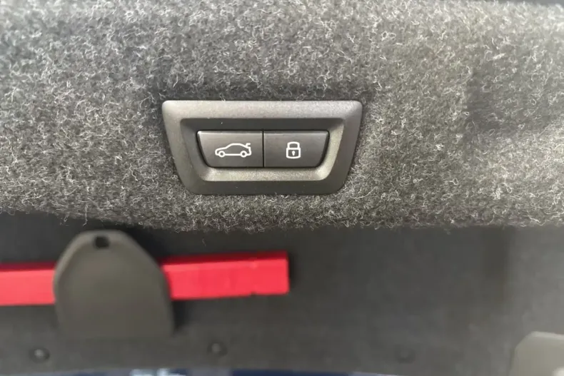 BMW 520 (Seria 5) din 2024 cu 26.900 km - oferta BMW192102 - foto 17