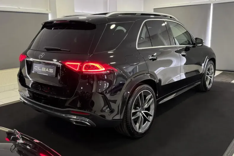 Mercedes-Benz GLE 400 (Clasa GLE) din 2021 cu 96.332 km - oferta MER192104 - foto 9