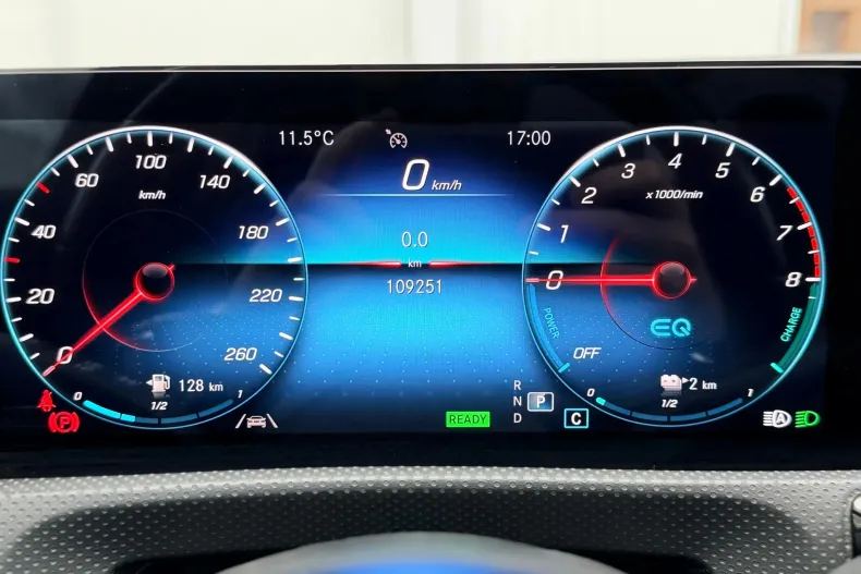Mercedes-Benz CLA (Clasa CLA) din 2020 cu 109.251 km - oferta MER192113 - foto 11