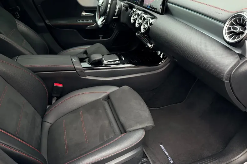 Mercedes-Benz CLA (Clasa CLA) din 2020 cu 109.251 km - oferta MER192113 - foto 15
