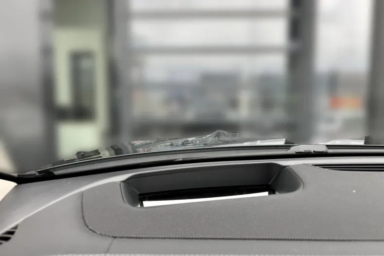 Mercedes-Benz GLE din 2025 cu 12.073 km - oferta MER192123 - foto 25