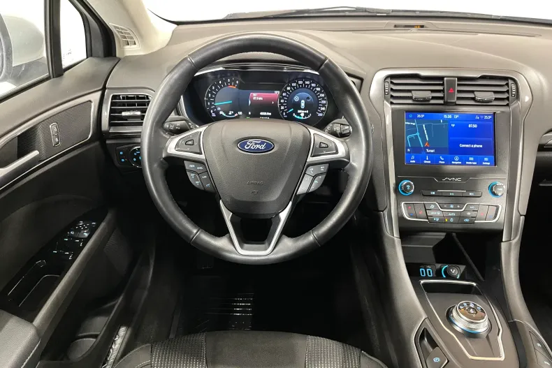 Ford Mondeo din 2021 cu 48.329 km - oferta FOR192127 - foto 6