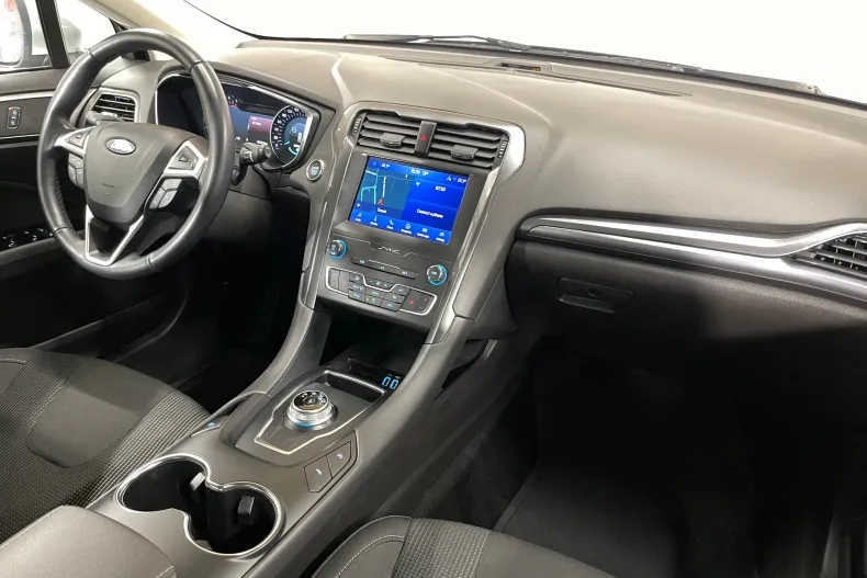 Ford Mondeo din 2021 cu 48.329 km - oferta FOR192127 - foto 8