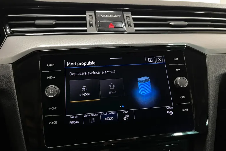 Volkswagen Passat din 2021 cu 133.224 km - oferta VOL192129 - foto 22