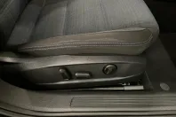 Volkswagen Passat din 2021 cu 133.224 km - oferta VOL192129 - foto 31