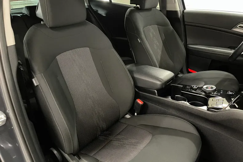 Kia Sportage din 2022 cu 71.296 km - oferta KIA192135 - foto 9