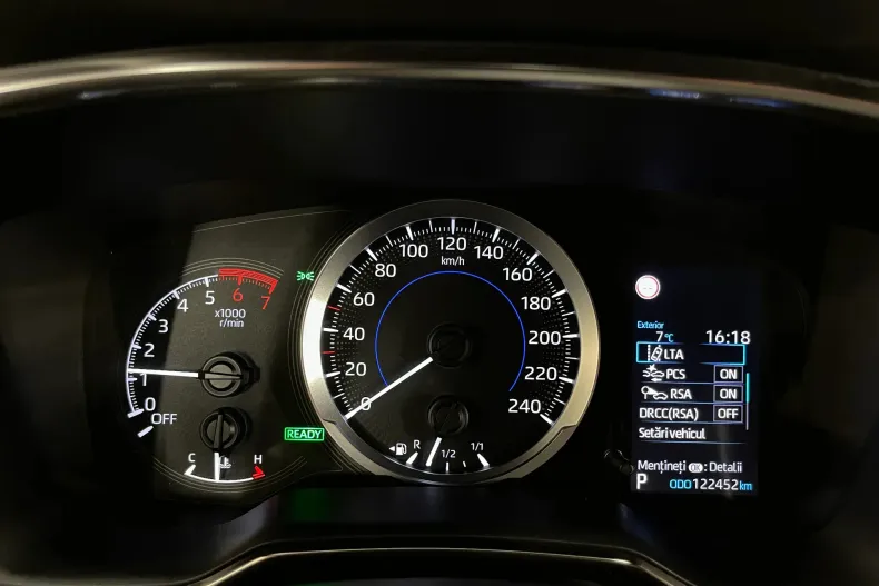 Toyota Corolla din 2021 cu 122.452 km - oferta TOY192137 - foto 24