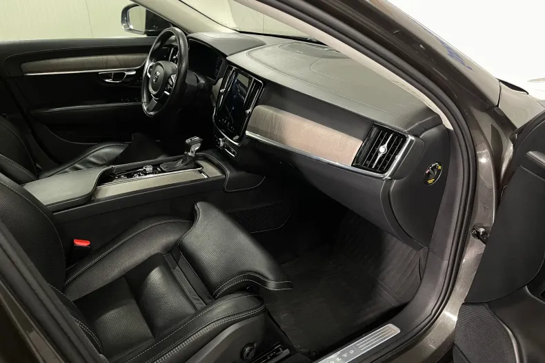 Volvo S90 din 2021 cu 139.533 km - oferta VOL192138 - foto 10