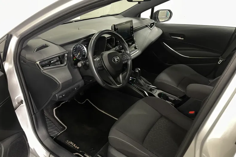 Toyota Corolla din 2021 cu 102.152 km - oferta TOY192140 - foto 5