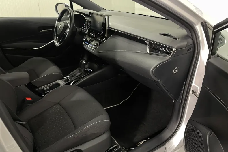 Toyota Corolla din 2021 cu 102.152 km - oferta TOY192140 - foto 9