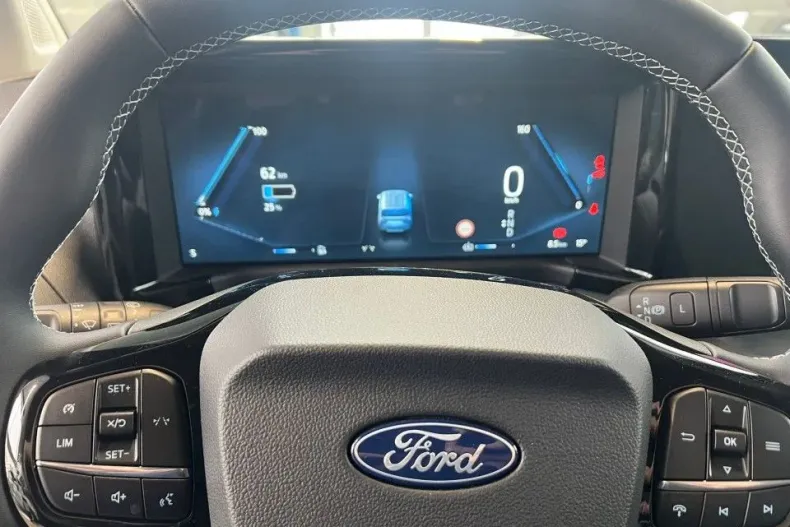 Ford Tourneo Courier din 2025 cu 5 km - oferta FOR192146 - foto 8