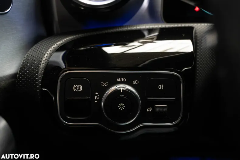 Mercedes-Benz CLA 220 (Clasa CLA) din 2020 cu 155.456 km - oferta MER192151 - foto 28