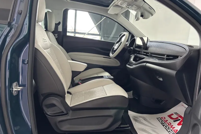 Fiat 500 din 2022 cu 15.000 km - oferta FIA192153 - foto 11