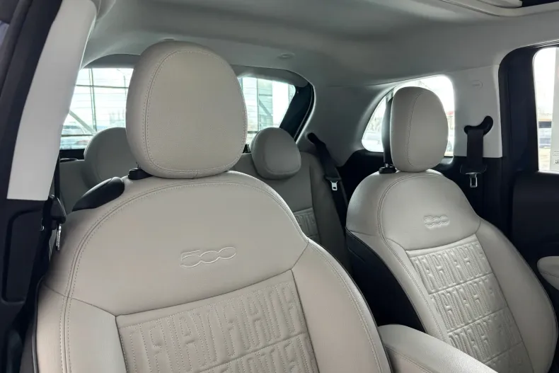 Fiat 500 din 2022 cu 15.000 km - oferta FIA192153 - foto 12