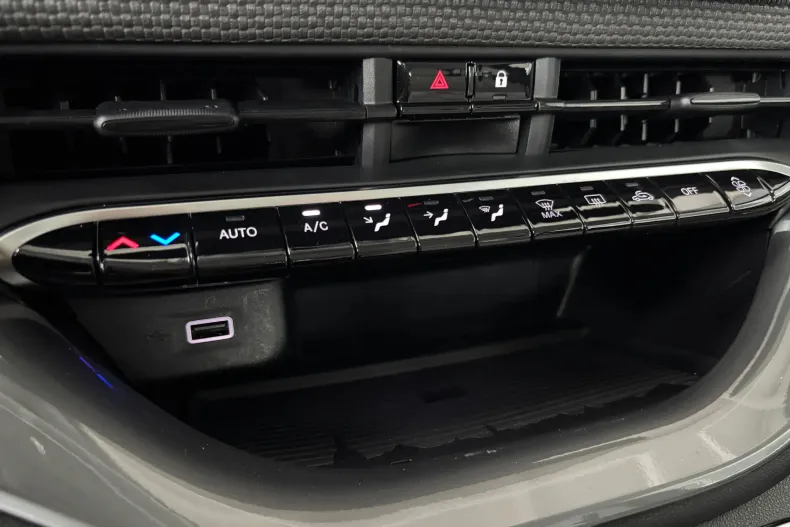 Fiat 500 din 2022 cu 15.000 km - oferta FIA192153 - foto 21