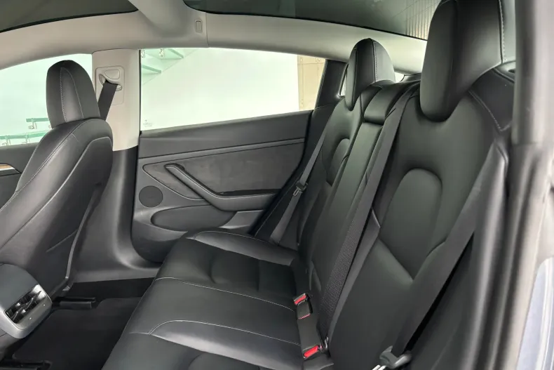 Tesla Model 3 din 2022 cu 51.500 km - oferta TES192154 - foto 13