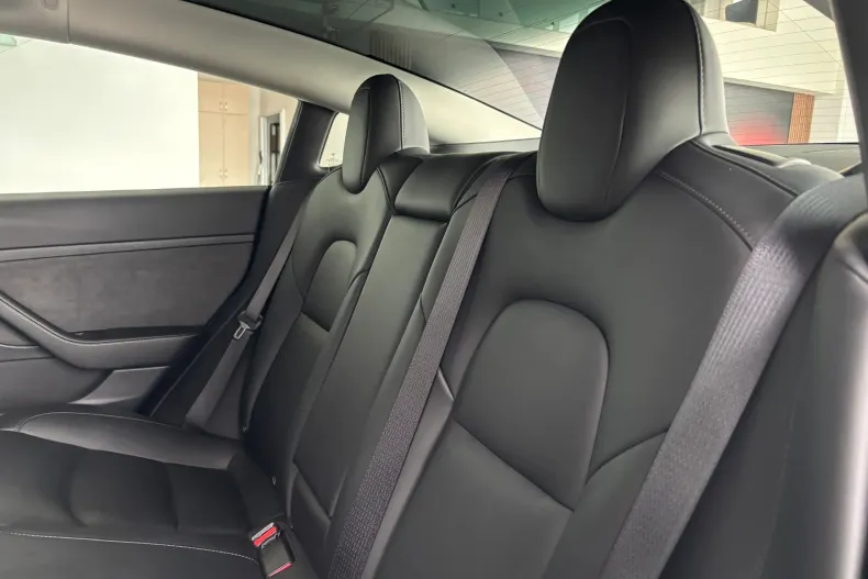 Tesla Model 3 din 2022 cu 51.500 km - oferta TES192154 - foto 14