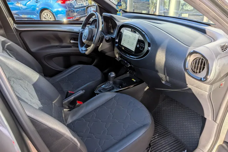 Toyota Aygo din 2022 cu 27.000 km - oferta TOY192155 - foto 9