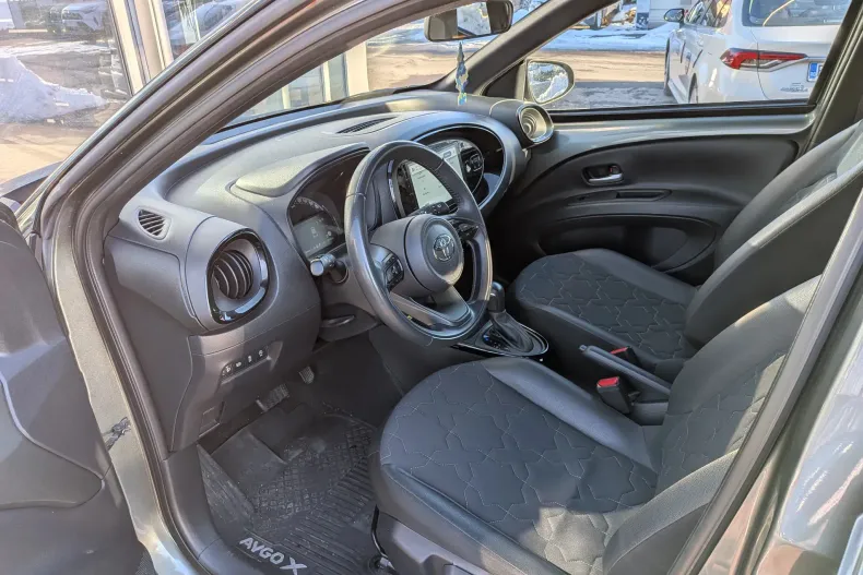 Toyota Aygo din 2022 cu 27.000 km - oferta TOY192155 - foto 20