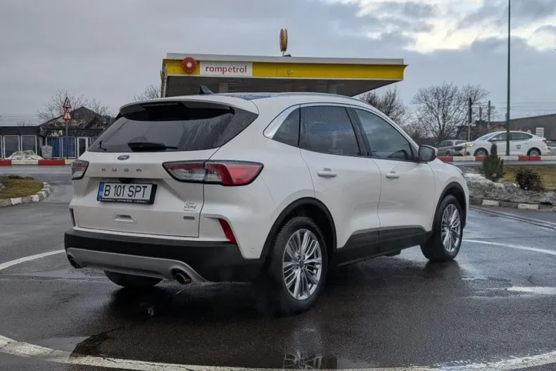 Ford Kuga din 2021 cu 76.329 km - oferta FOR192156 - foto 5