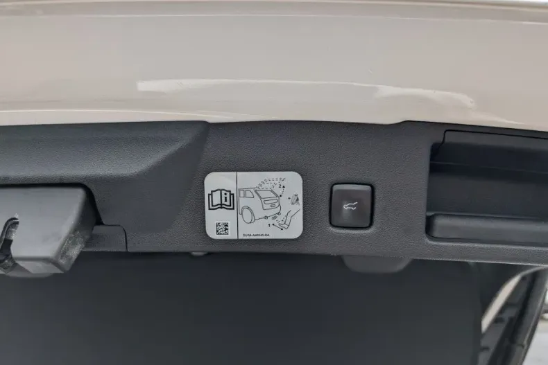 Ford Kuga din 2021 cu 76.329 km - oferta FOR192156 - foto 9