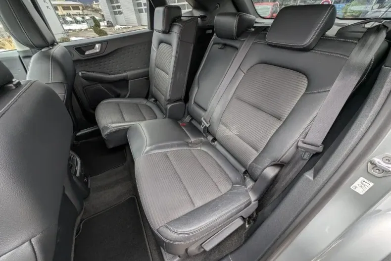 Ford Kuga din 2021 cu 41.300 km - oferta FOR192157 - foto 18