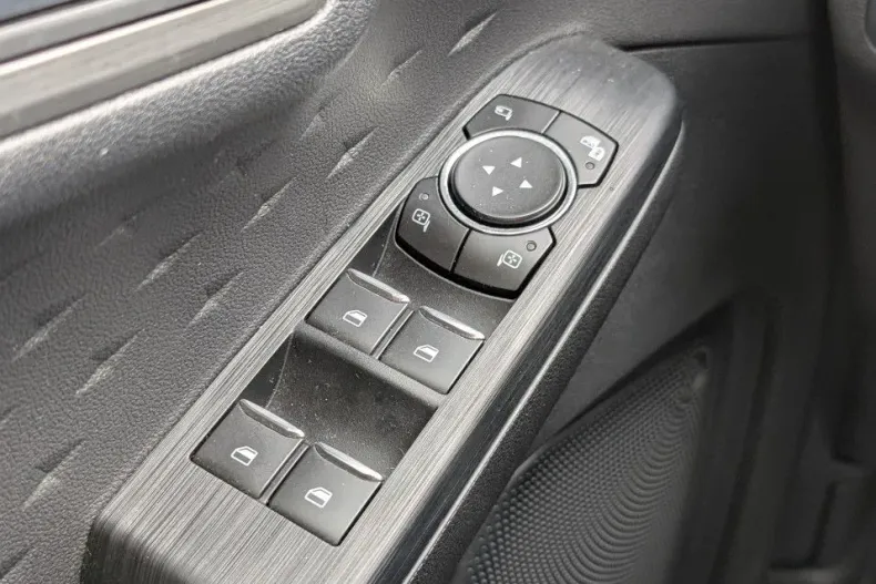 Ford Kuga din 2021 cu 41.300 km - oferta FOR192157 - foto 21