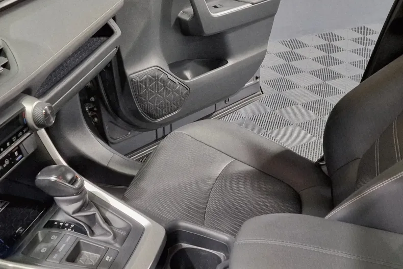 Toyota RAV4 din 2020 cu 94.333 km - oferta TOY192158 - foto 26