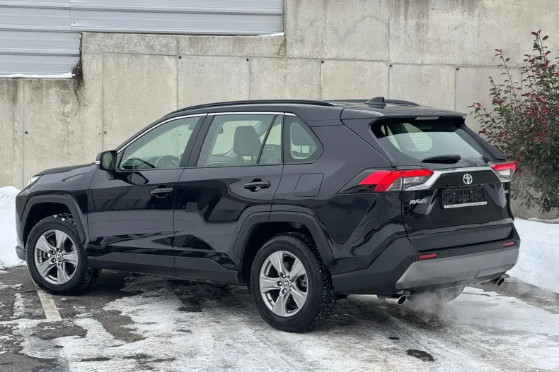Toyota RAV4 din 2022 cu 58.976 km - oferta TOY192161 - foto 6