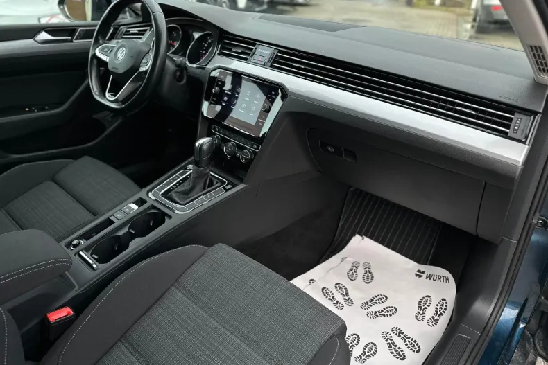 Volkswagen Passat din 2020 cu 138.535 km - oferta VOL192162 - foto 6