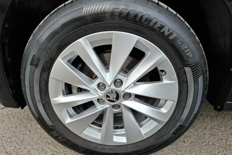 Skoda Kamiq din 2023 cu 119.223 km - oferta SKO192164 - foto 6