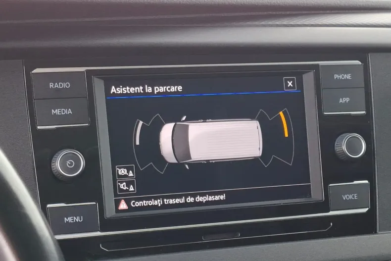 Volkswagen Multivan din 2023 cu 55.213 km - oferta VOL192165 - foto 9