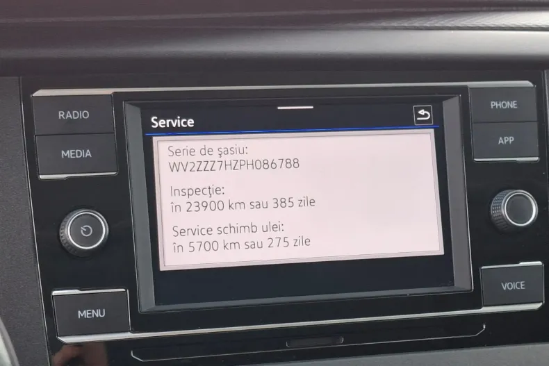 Volkswagen Multivan din 2023 cu 55.213 km - oferta VOL192165 - foto 11