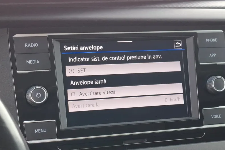 Volkswagen Multivan din 2023 cu 55.213 km - oferta VOL192165 - foto 16