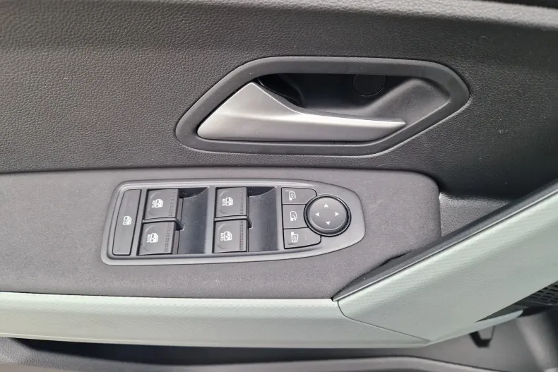 Dacia Duster din 2025 cu 1.087 km - oferta DAC192166 - foto 17