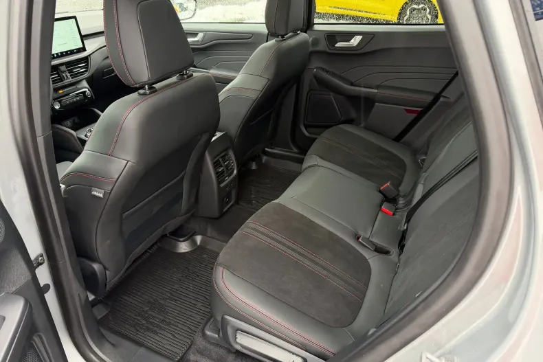 Ford Kuga din 2025 cu 1.500 km - oferta FOR192167 - foto 10