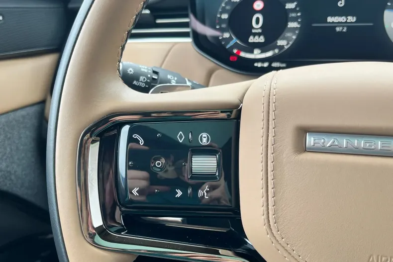 Land Rover Range Rover Sport din 2025 cu 20.084 km - oferta LAN192170 - foto 18