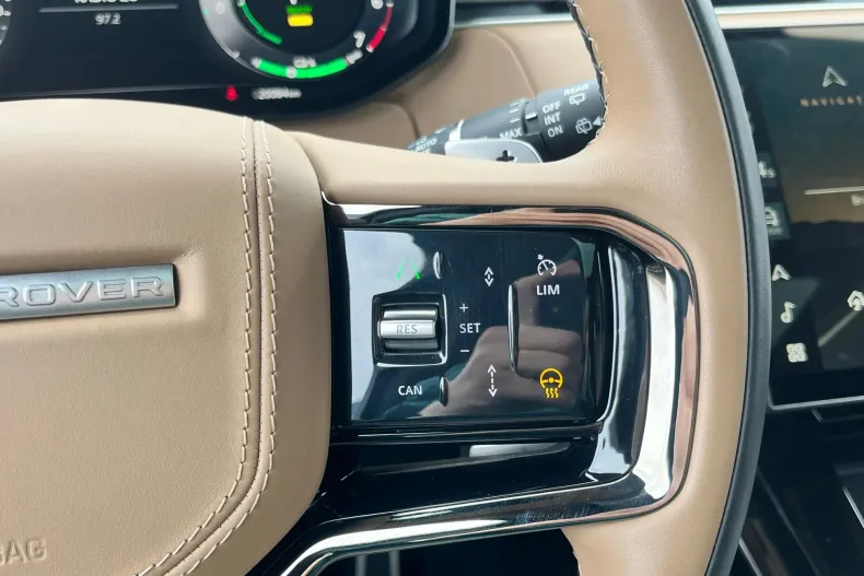 Land Rover Range Rover Sport din 2025 cu 20.084 km - oferta LAN192170 - foto 19