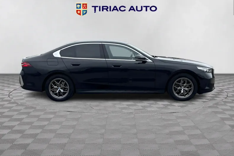 BMW 520d (Seria 5) din 2024 cu 35.820 km - oferta BMW192171 - foto 7