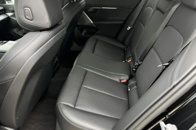 BMW 520d (Seria 5) din 2024 cu 35.820 km - oferta BMW192171 - foto 11