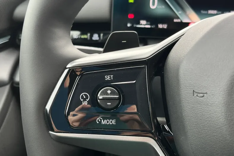 BMW 520d (Seria 5) din 2024 cu 35.820 km - oferta BMW192171 - foto 16