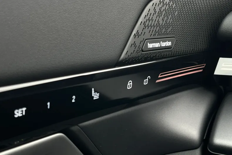 BMW 520d (Seria 5) din 2024 cu 35.820 km - oferta BMW192171 - foto 20